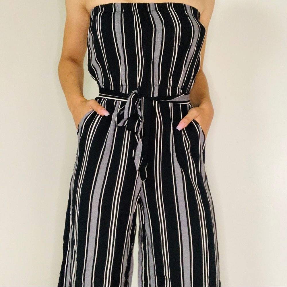 Striped Romper 🌑